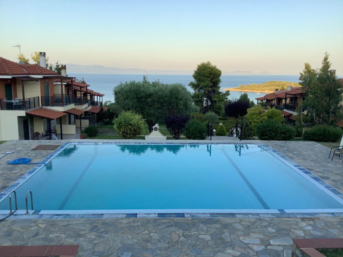 Amazing Villa With Views Sea In Paliouri Exterior photo
